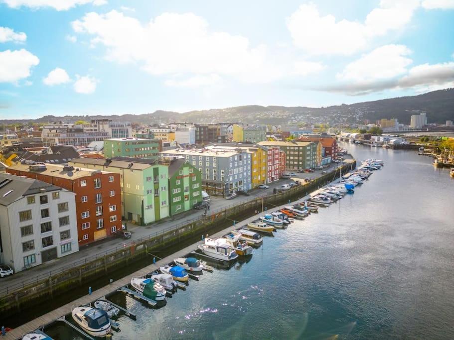 City View By The Canal Trondheim Eksteriør bilde